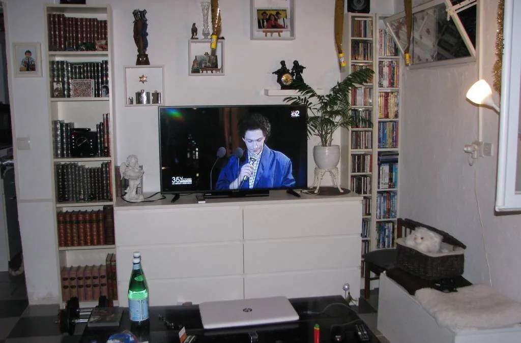 Photo 1