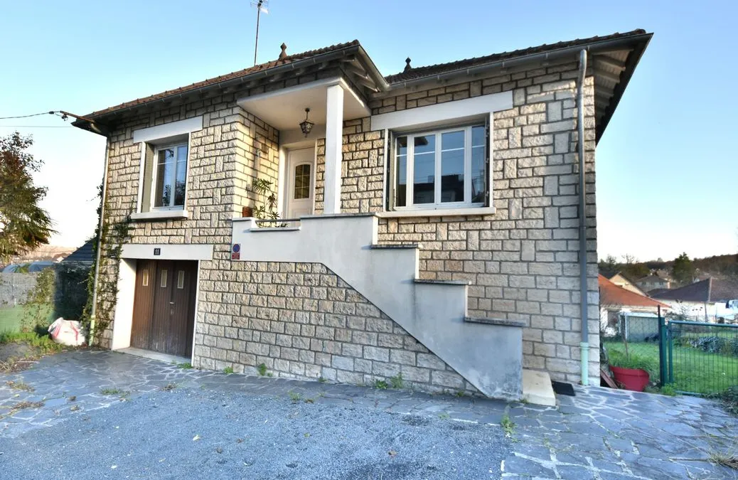 Photo 1