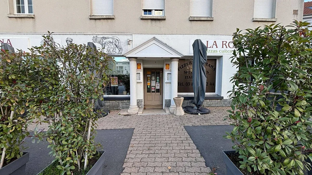Photo 1
