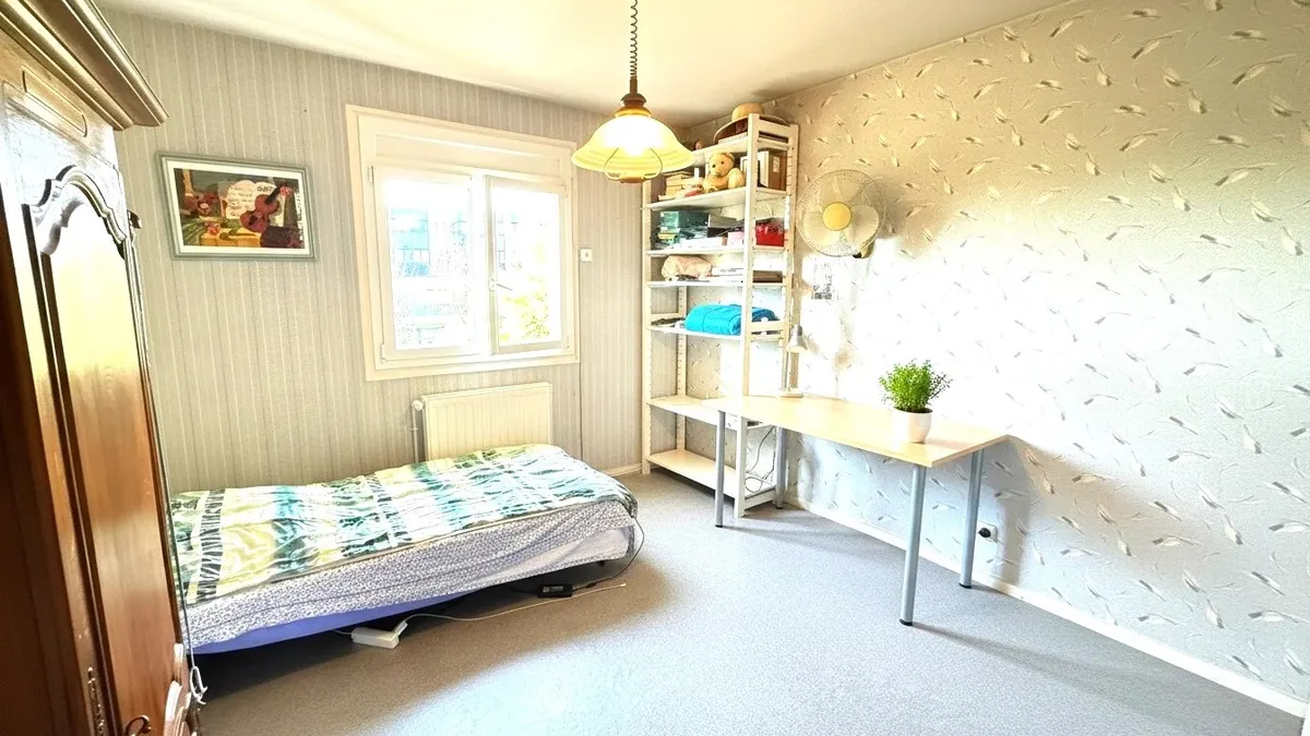 Photo 5