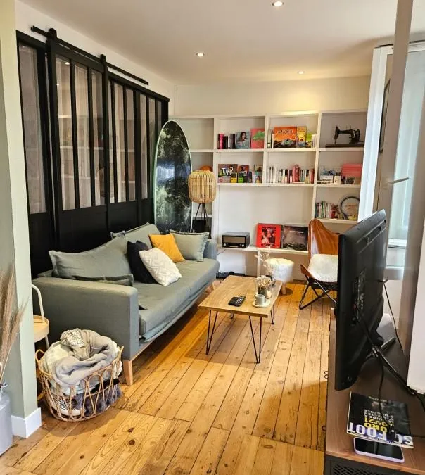Photo 1