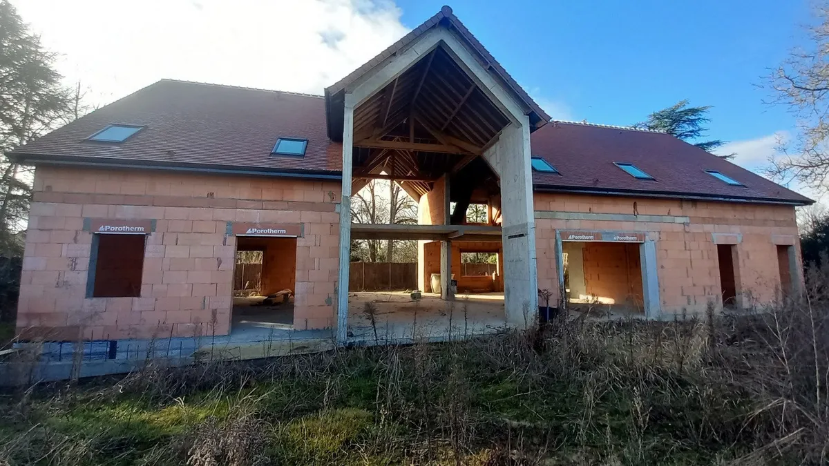 Photo 1