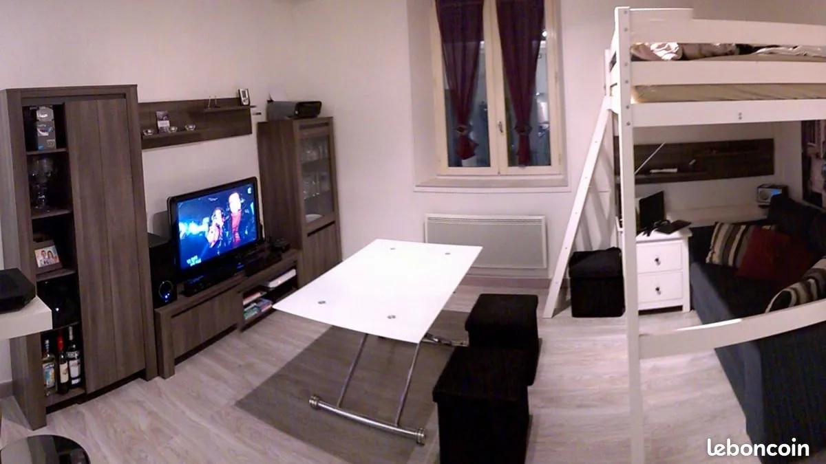 Photo 1