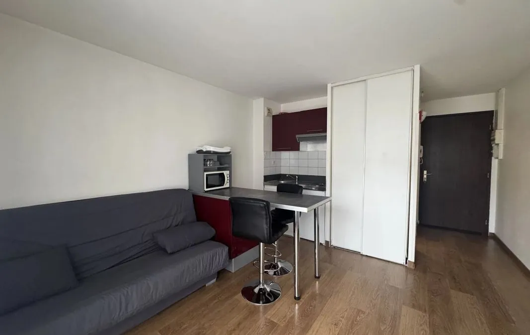 Photo 1