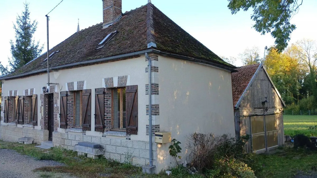 Photo 1