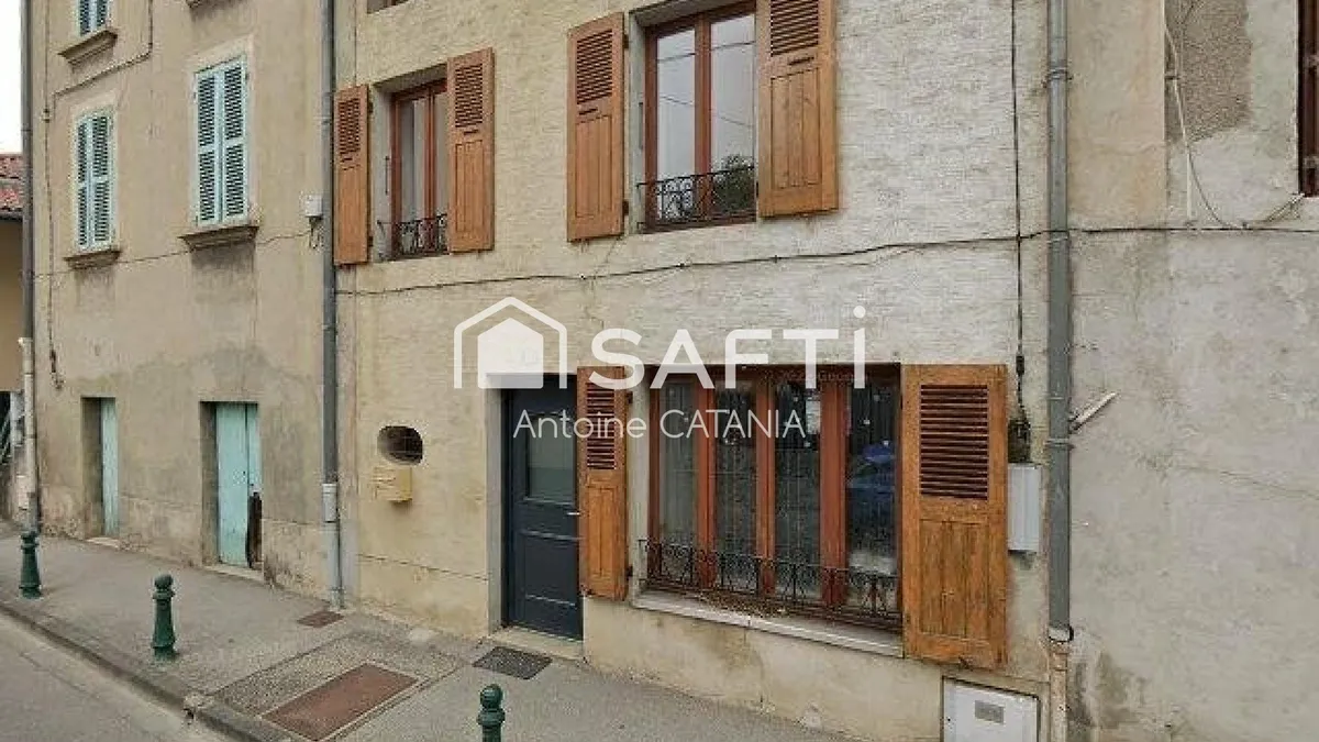 Photo 1