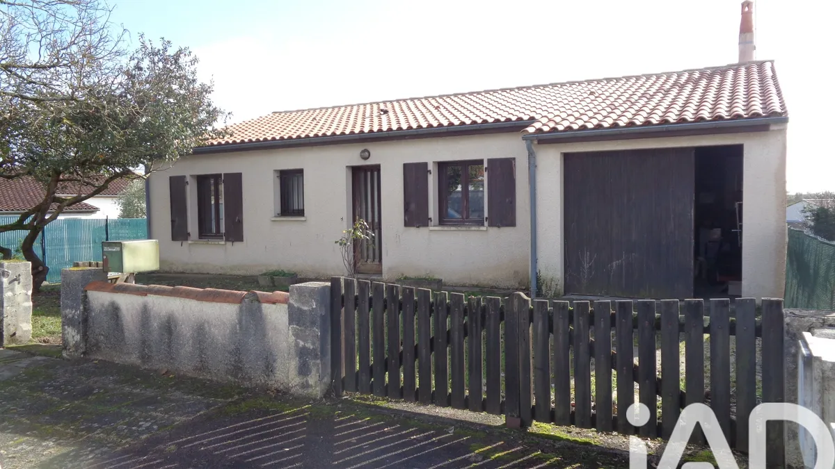 Photo 1