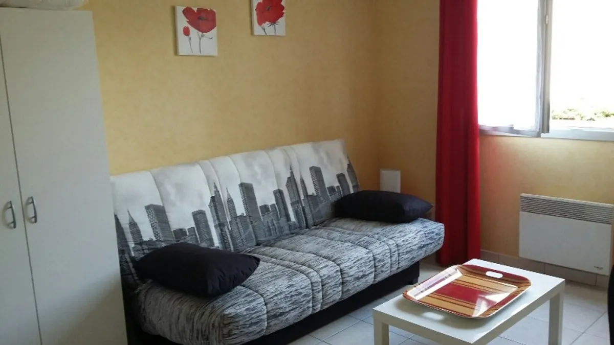 Photo 1
