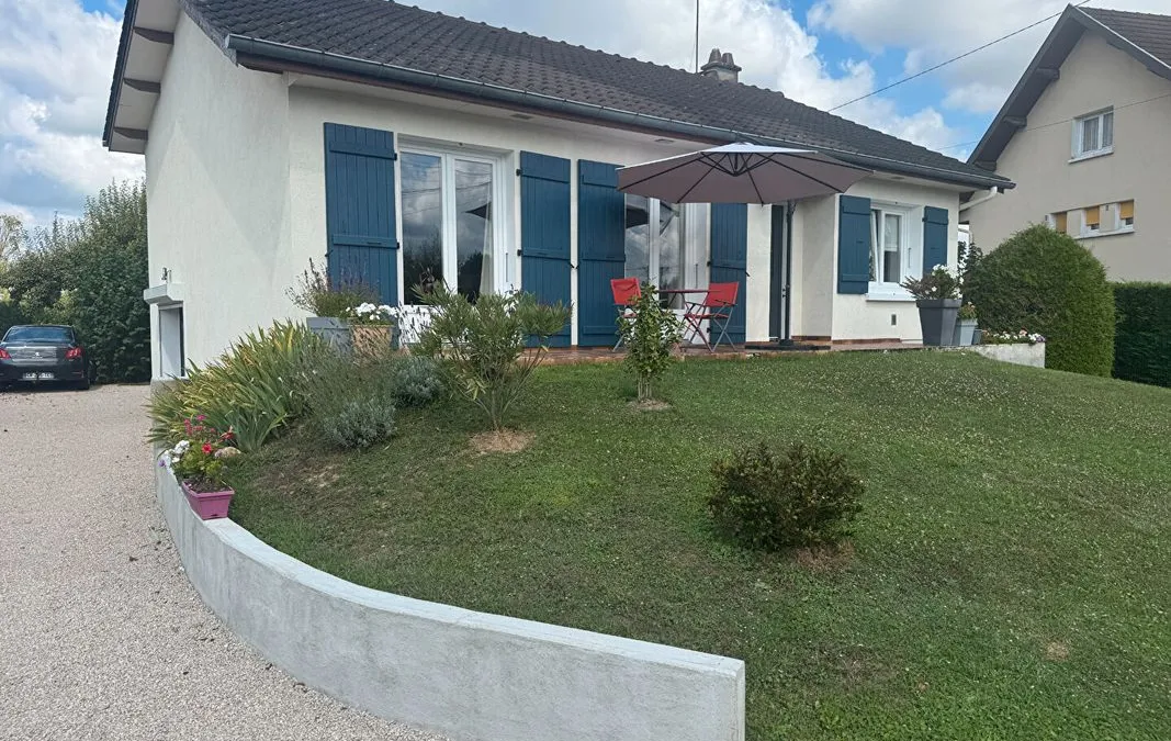 Photo 1