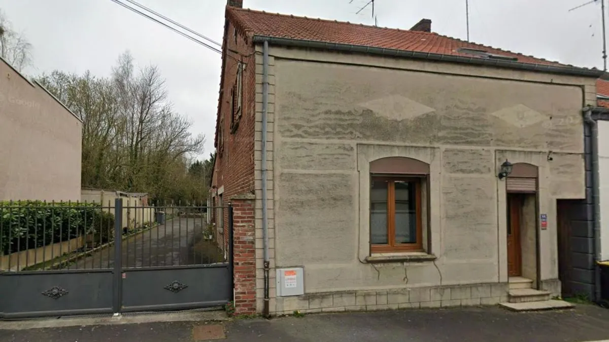 Photo 1