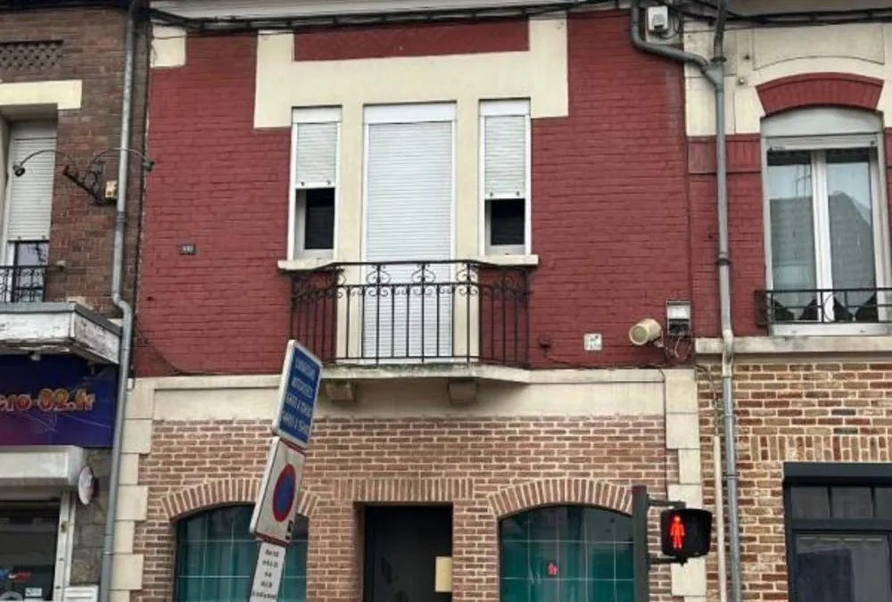 Photo 1