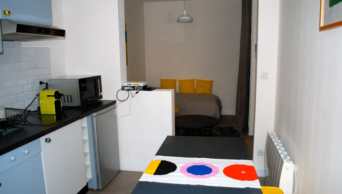 Photo 1
