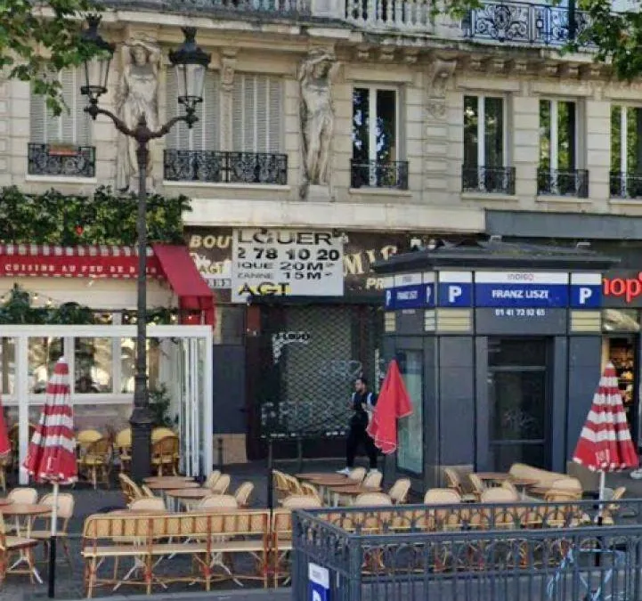 Photo 1