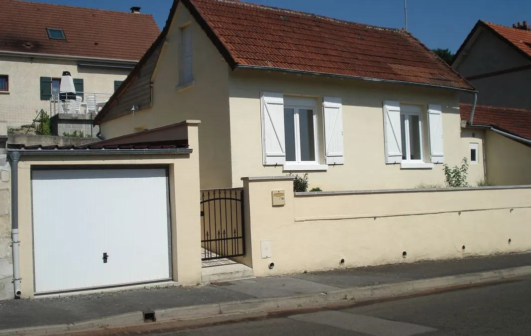 Photo 1