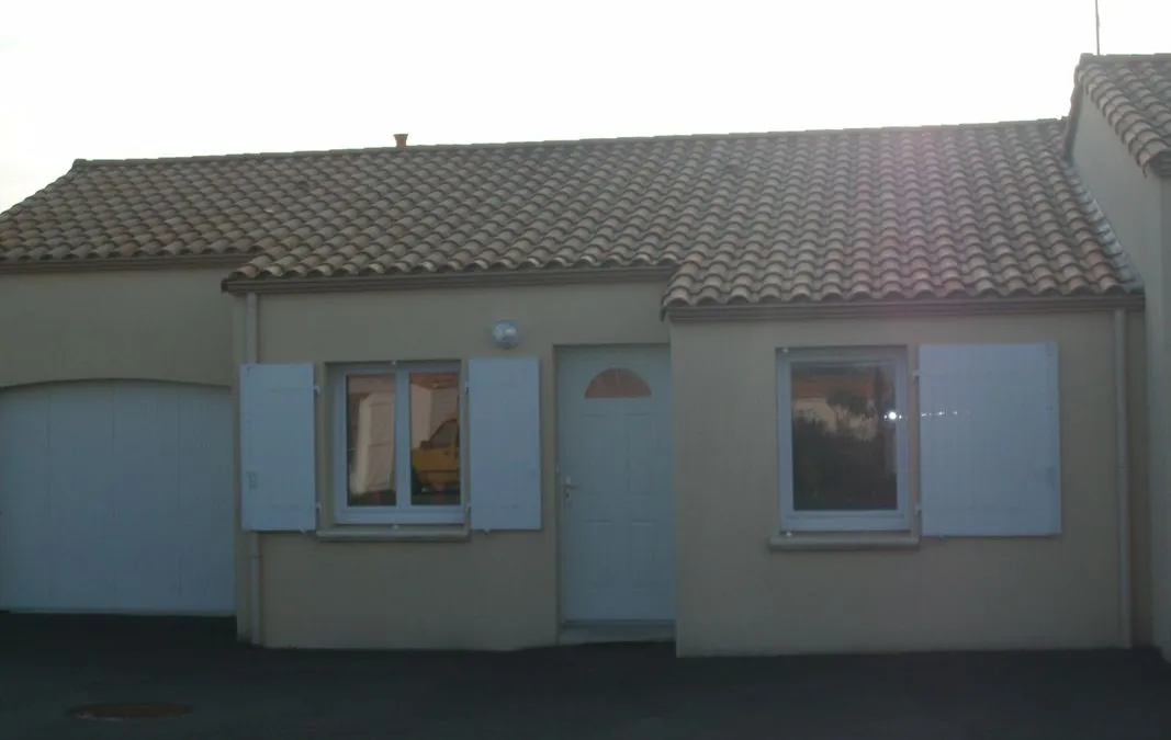 Photo 1