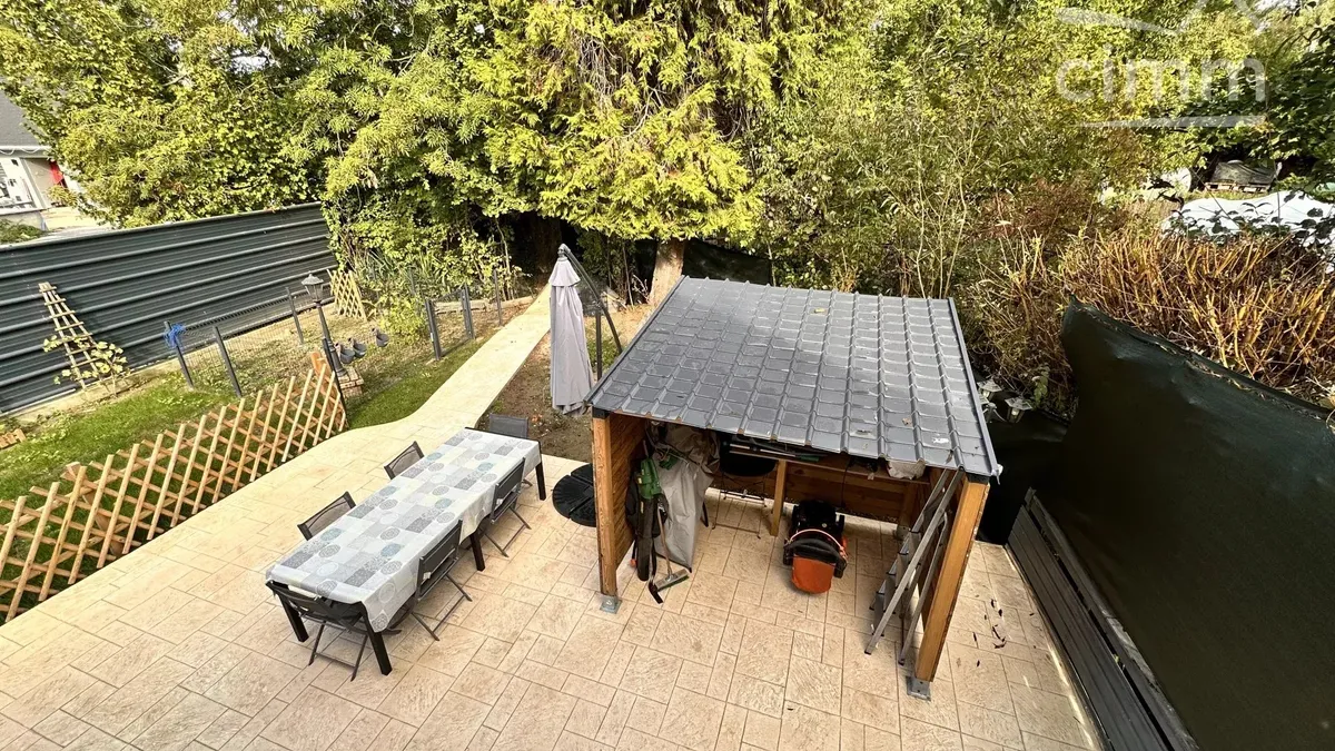 Photo 16