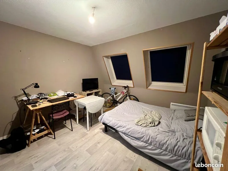 Photo 1