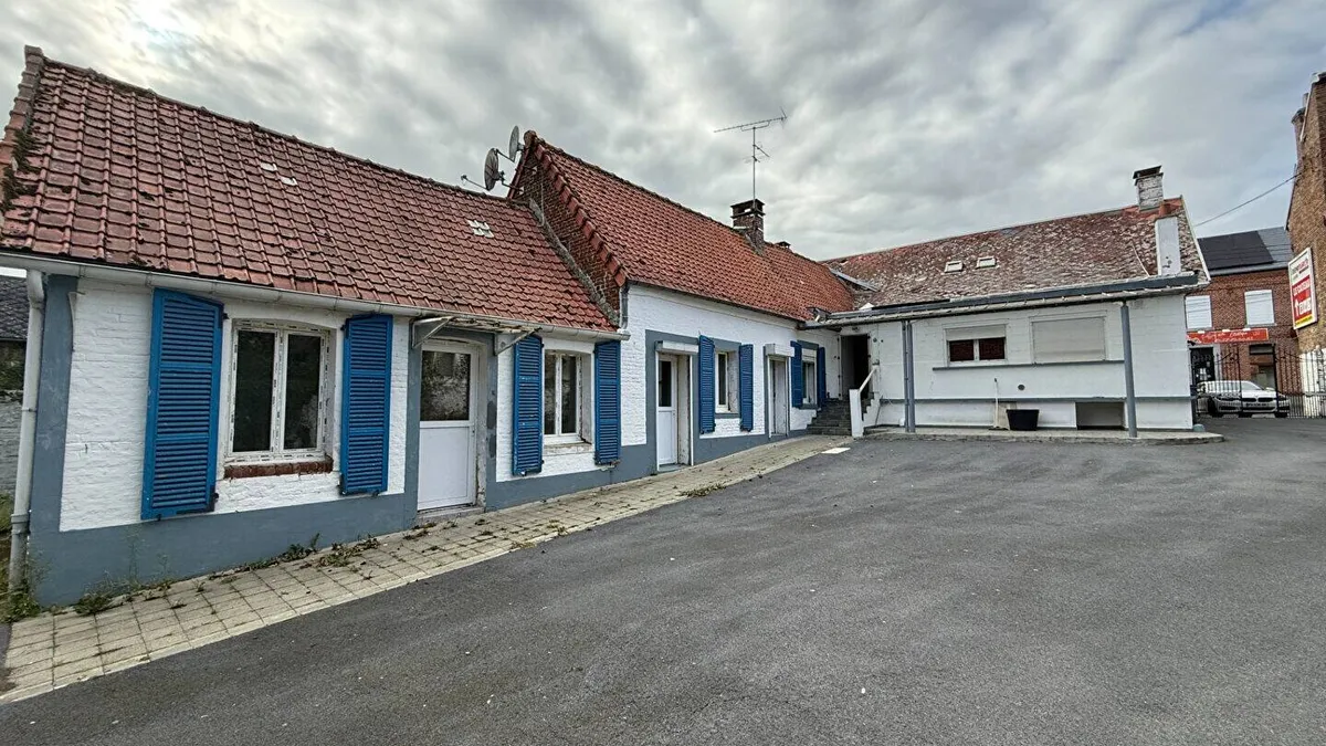 Photo 1