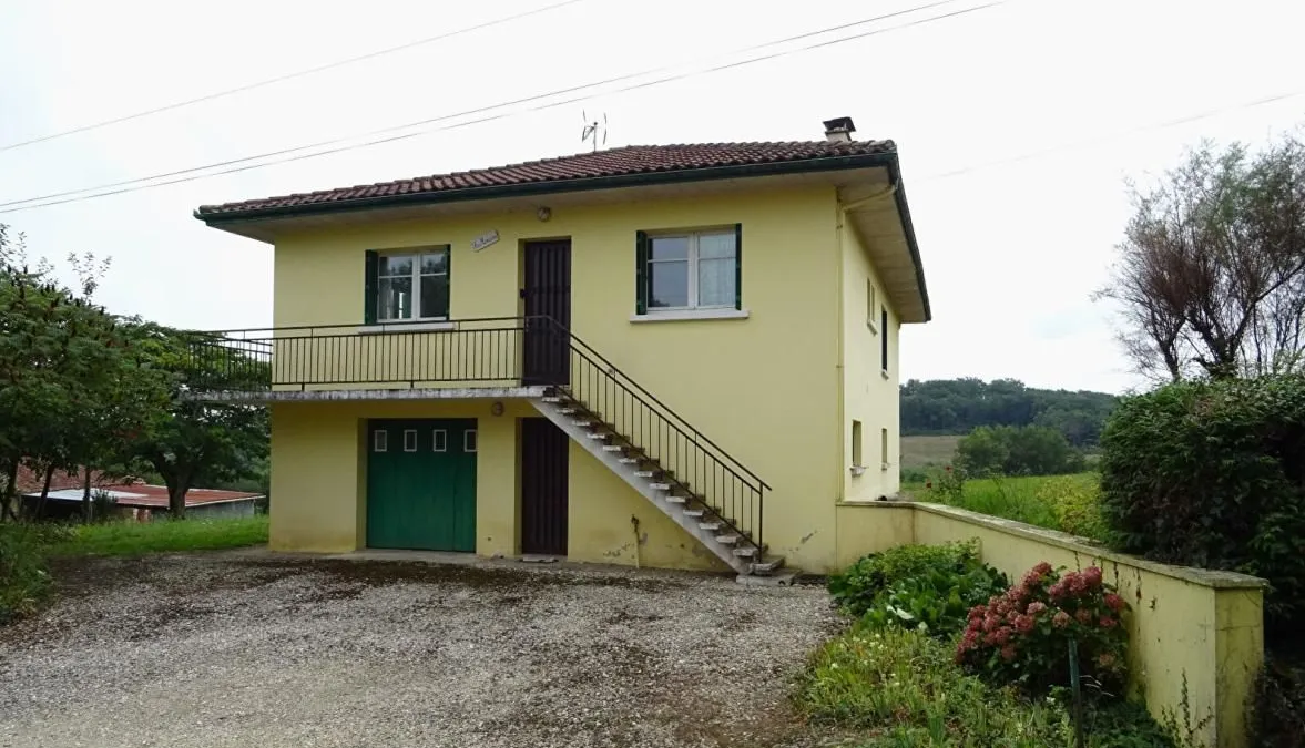 Photo 1