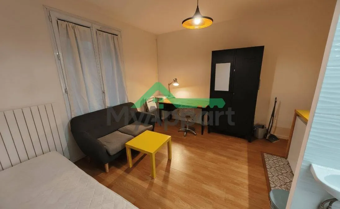 Photo 1