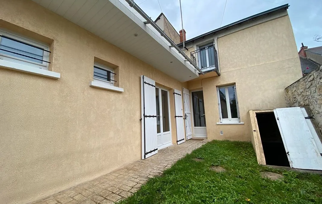 Photo 1