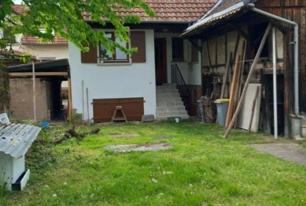 Photo 1