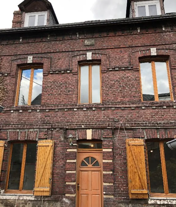Photo 1