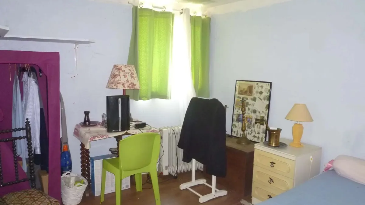 Photo 19