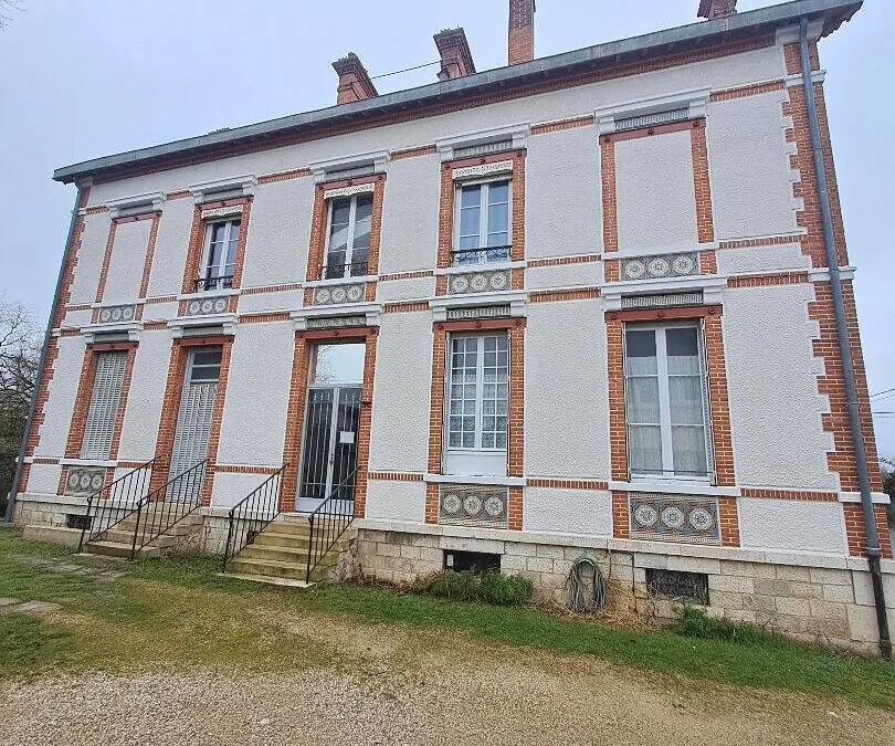 Photo 1
