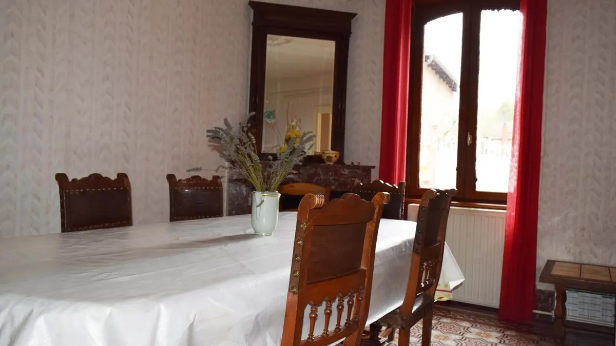 Photo 6