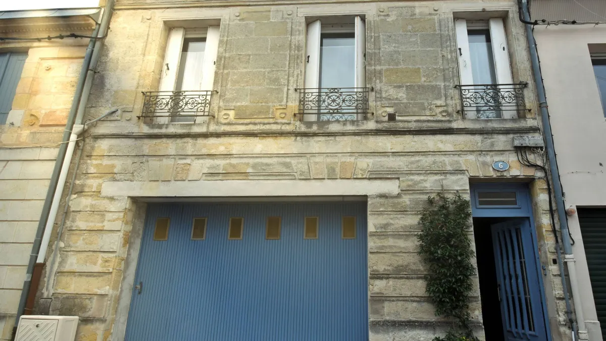Photo 3