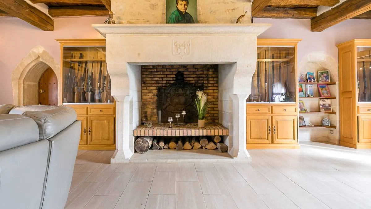 Photo 10