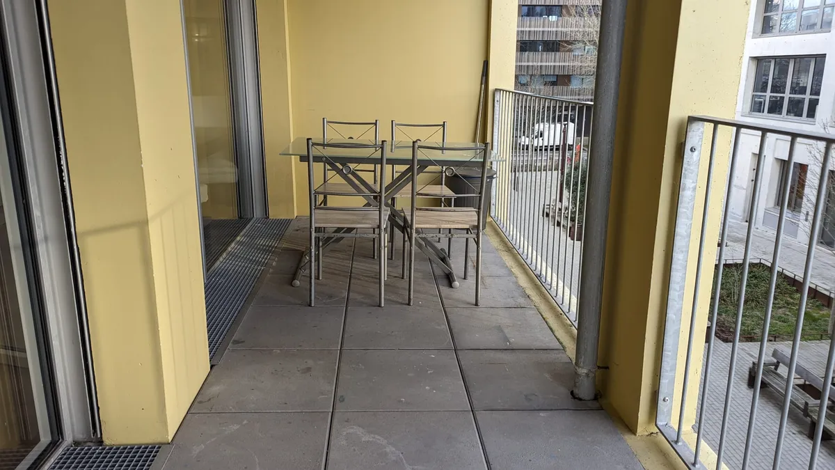 Photo 6