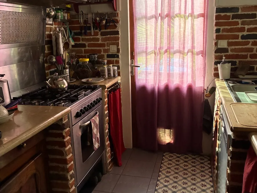 Photo 6