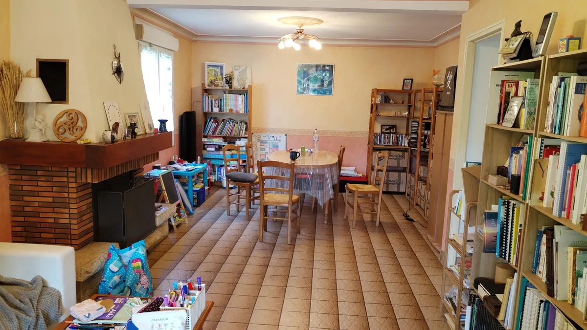 Photo 6