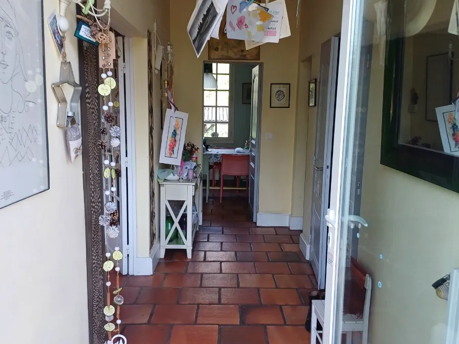 Photo 7