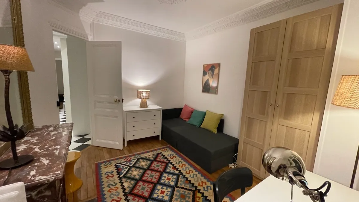 Photo 6