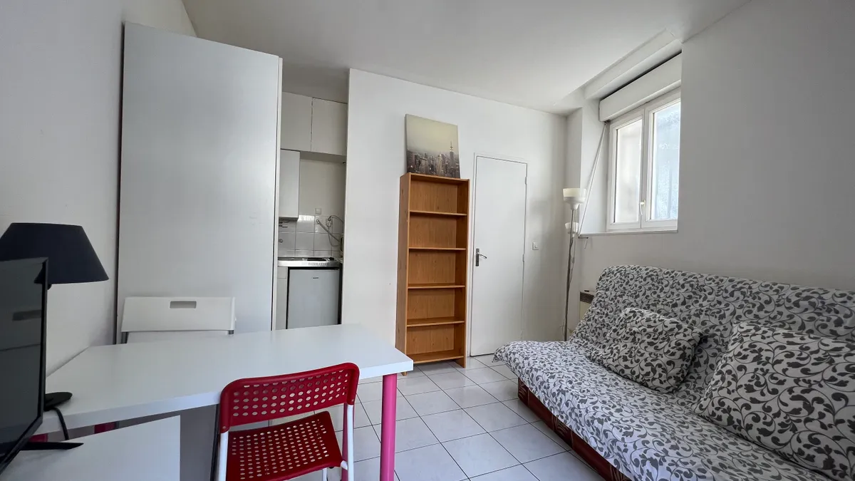 Photo 8