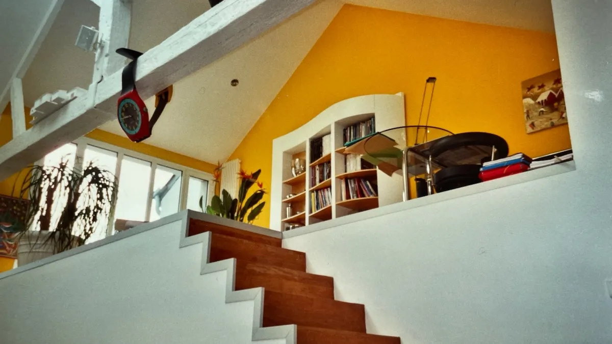 Photo 9