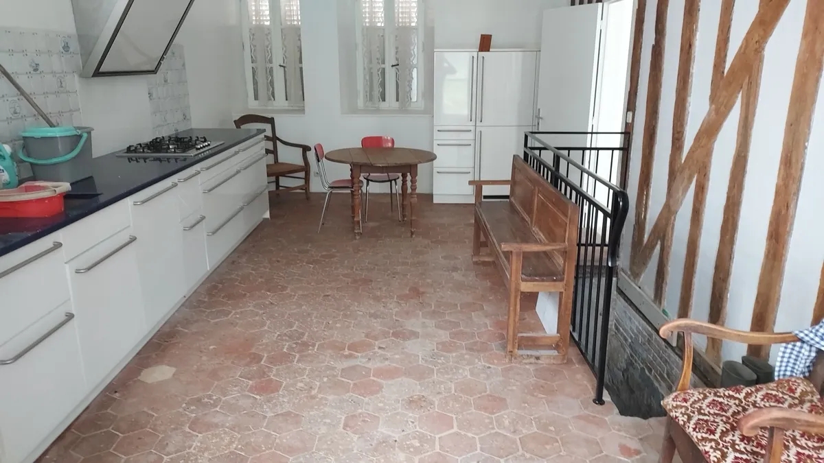 Photo 12