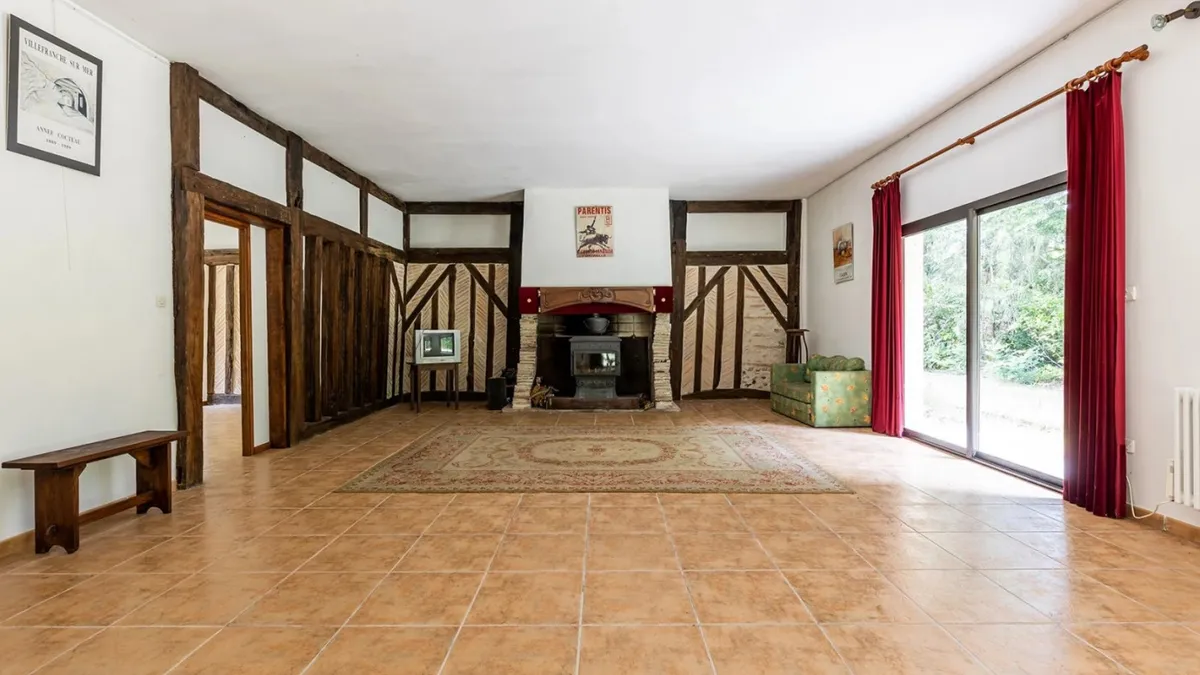 Photo 12
