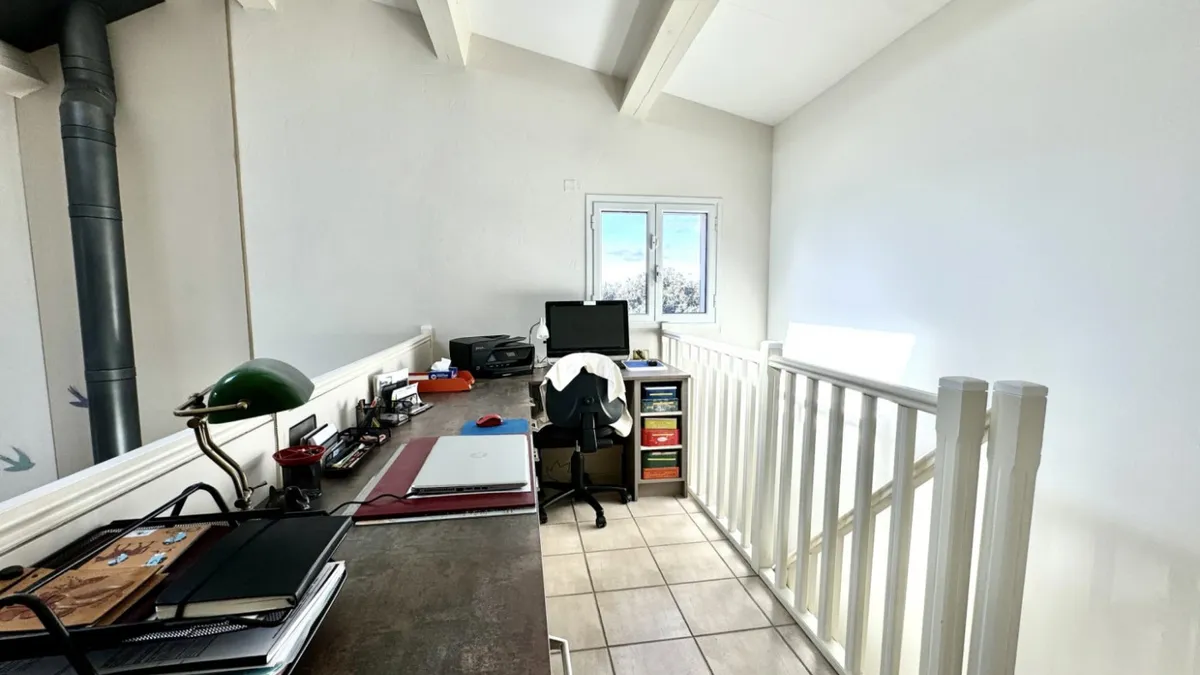 Photo 15