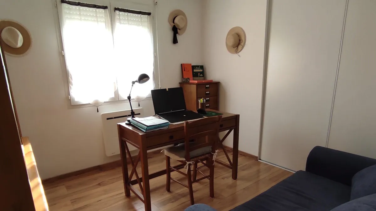 Photo 7