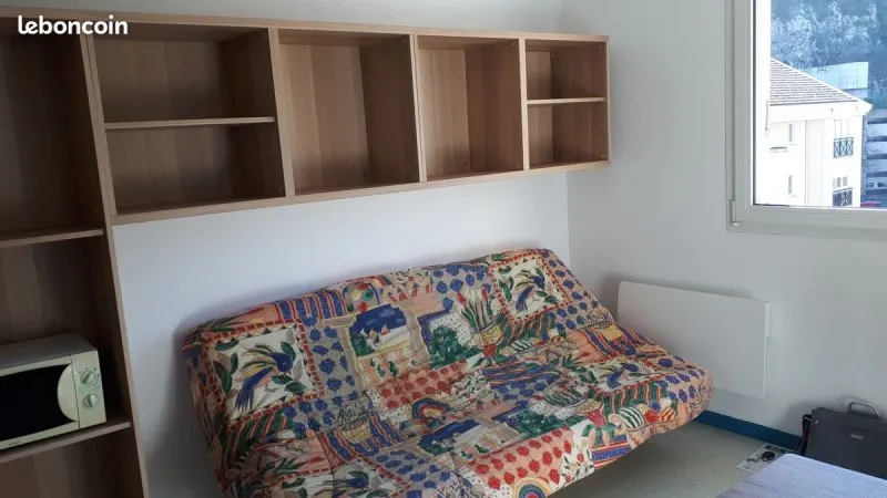 Photo 1