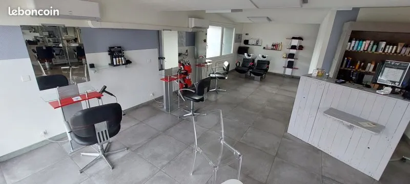 Photo 1