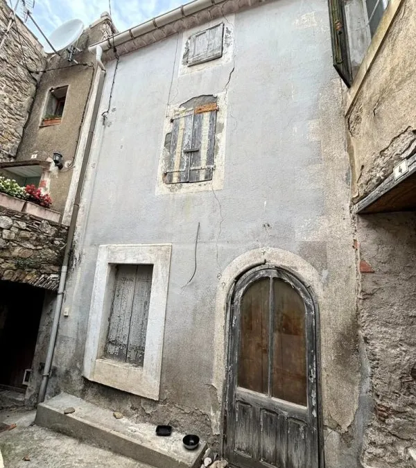 Photo 1
