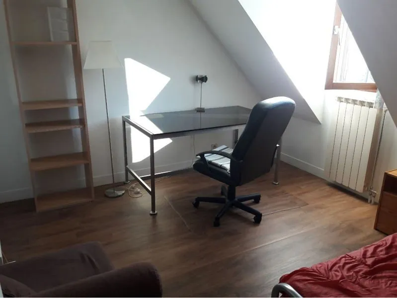 Photo 1