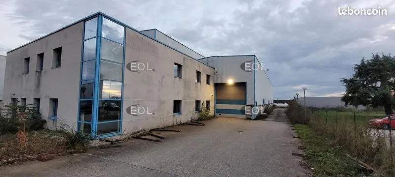 Photo 1