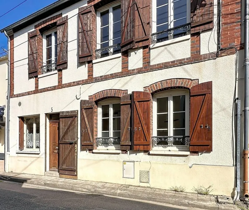 Photo 1