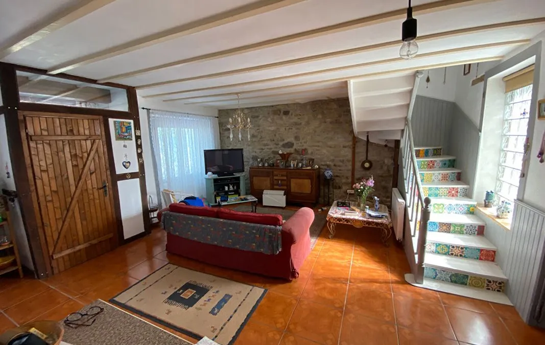 Photo 3